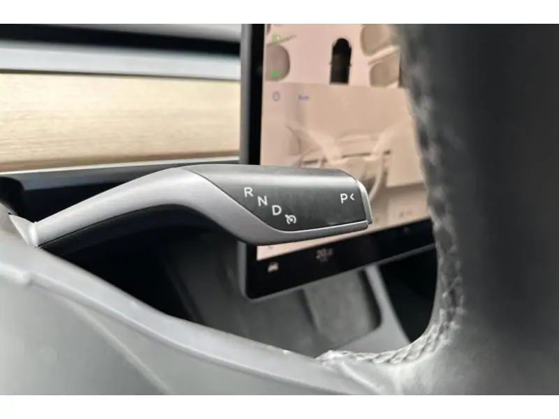 Occasion Tesla Model 3 RWD WHITE 16