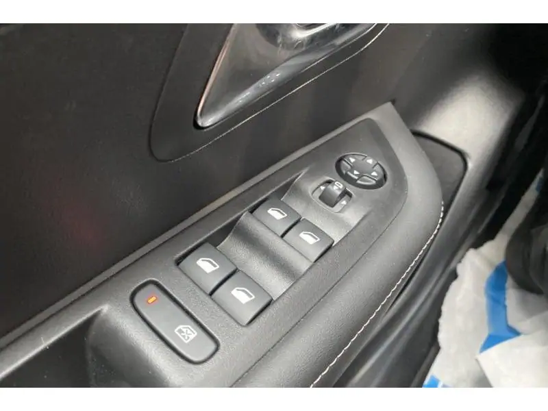 Occasion Peugeot 208 Allure - HYBRID BLUE 17
