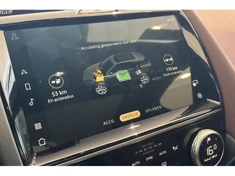 Occasie Jaguar E-Pace P300e R-Dynamic- FULL OPTION GREY 28