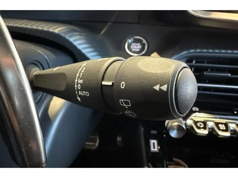 Occasion Peugeot 2008 GT - HYBRID GREY 24