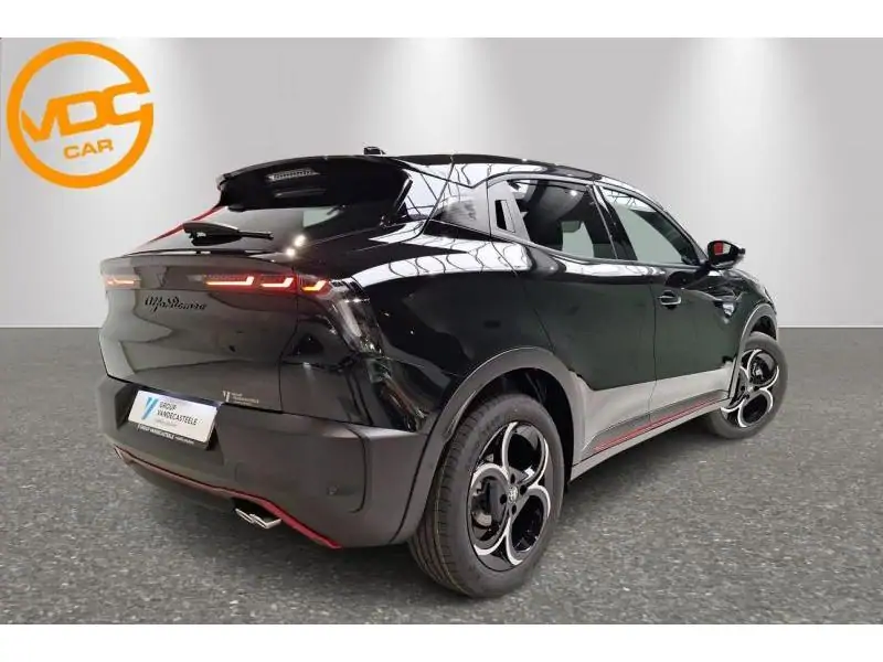 VEHICLE__CONDITION_SERVICE Alfa Romeo Junior Ibrida Speciale 1.2 Hybrid 145 Edct6 BLACK 3