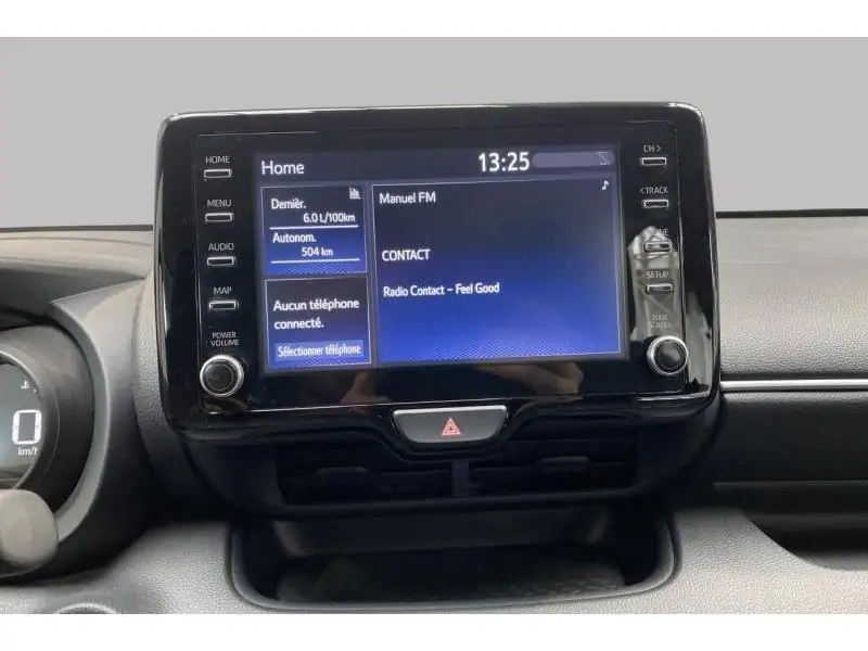 Occasion Toyota Yaris IV GREY 13
