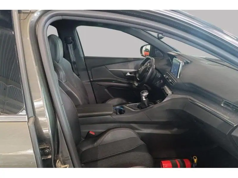Occasion Peugeot 3008 II GT Line GREEN 8