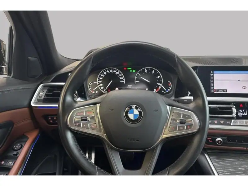 Occasion BMW Serie 3 318 Berline 2.0 AUTO BLACK 12