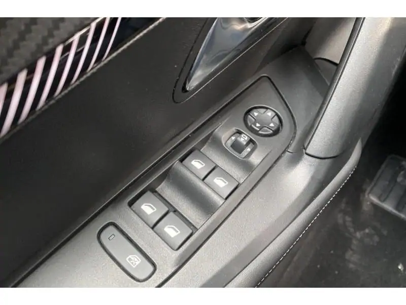 Occasion Peugeot 2008 Allure GREY 17