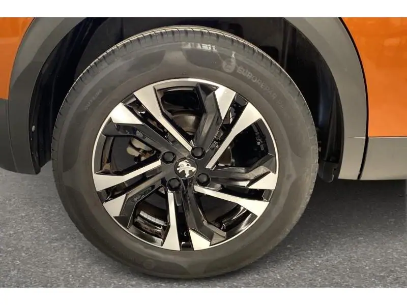 Occasion Peugeot 2008 GT* GPS Caméra et Attelage! ORANGE 23