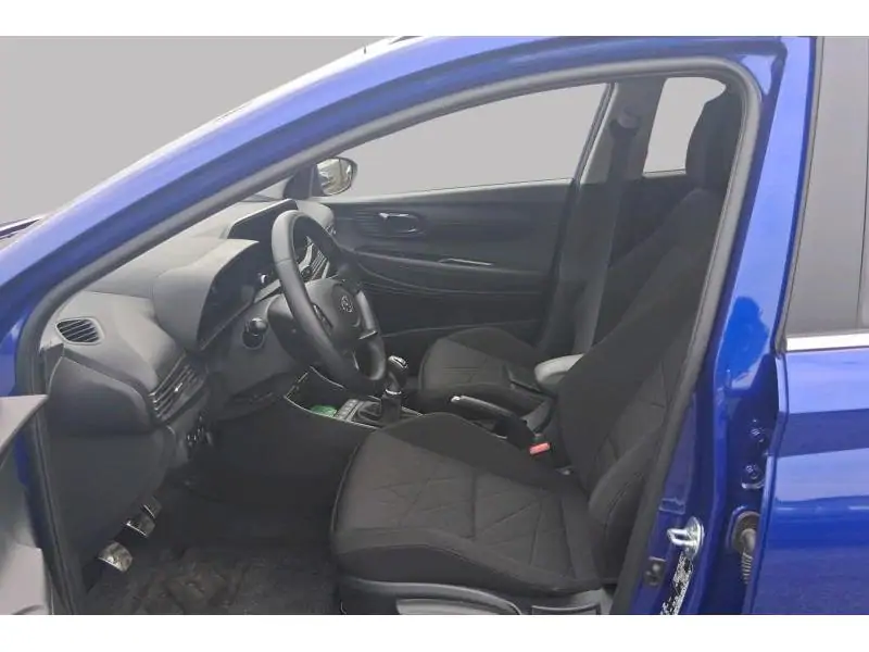 Occasion Hyundai Bayon Berline MANUAL BLUE 10