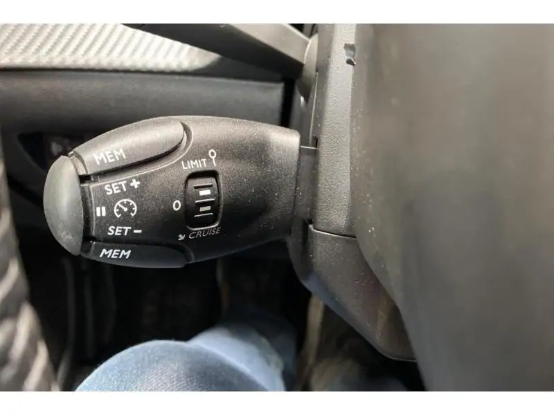 Occasion Peugeot 2008 Allure BLUE 27
