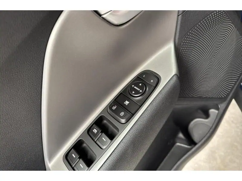 Occasion Kia Niro Berline CVT BLUE 17