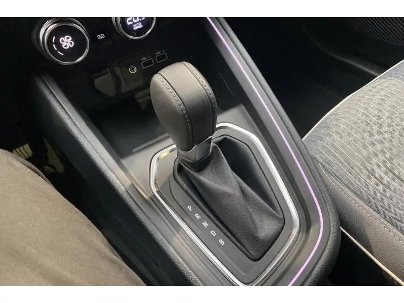 Occasion Renault Clio Techno - HYBRID ORANGE 16