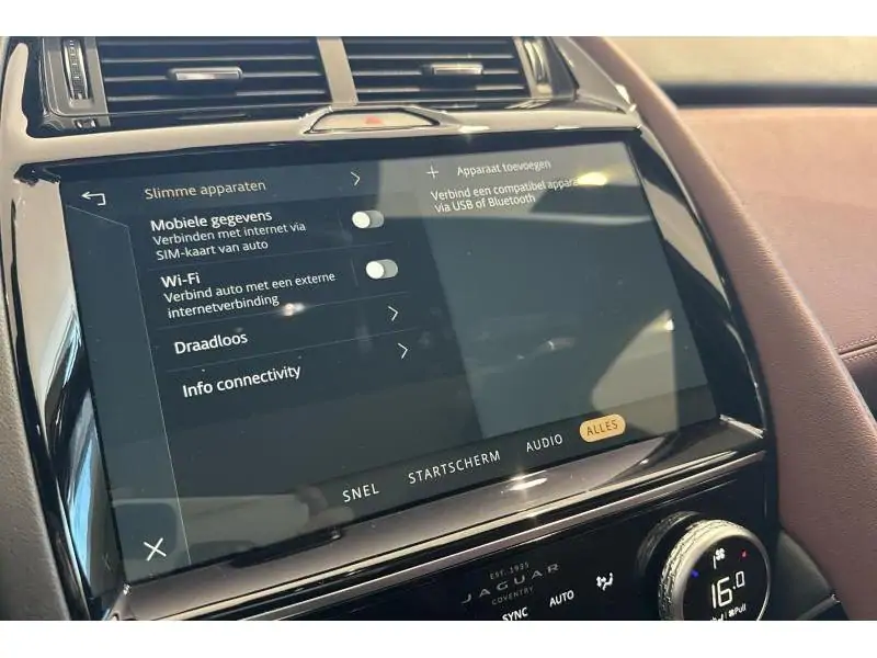 Occasie Jaguar E-Pace P300e R-Dynamic- FULL OPTION GREY 26