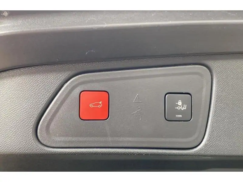 Occasion Peugeot 3008 Allure Pack Hybrid 136 BLUE 21