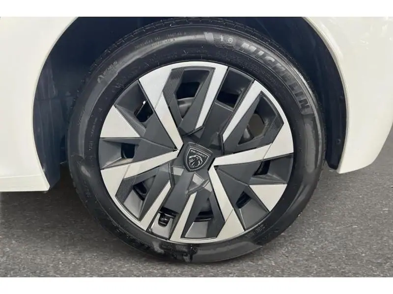Occasion Peugeot 208 STYLE WHITE 20