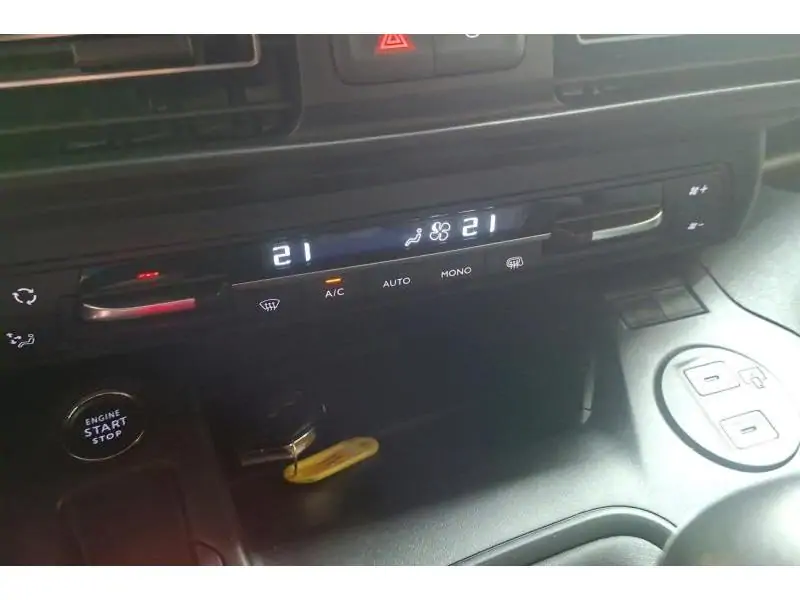 VEHICLE__CONDITION_SERVICE Peugeot Partner III Premium WHITE 15