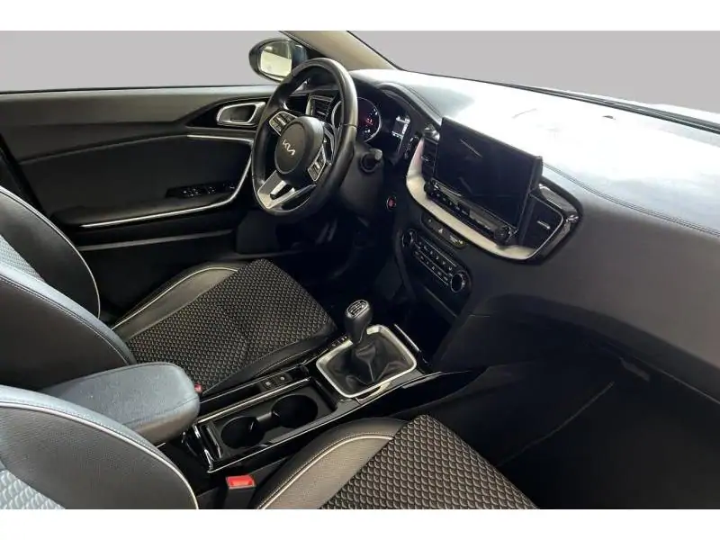 Occasion Kia Ceed & Pro /Pro BLACK 2