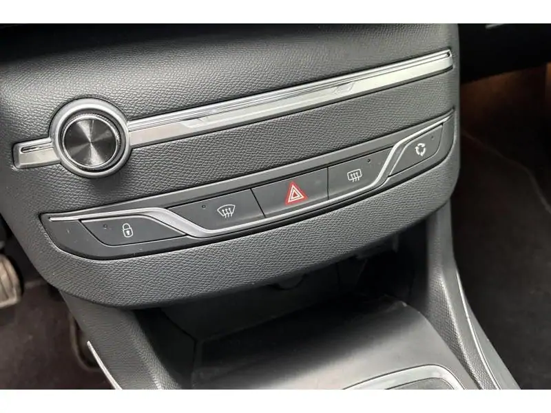Occasion Peugeot 308 allure WHITE 15