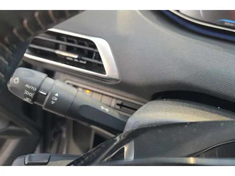 Occasion Peugeot 3008 style GREY 17