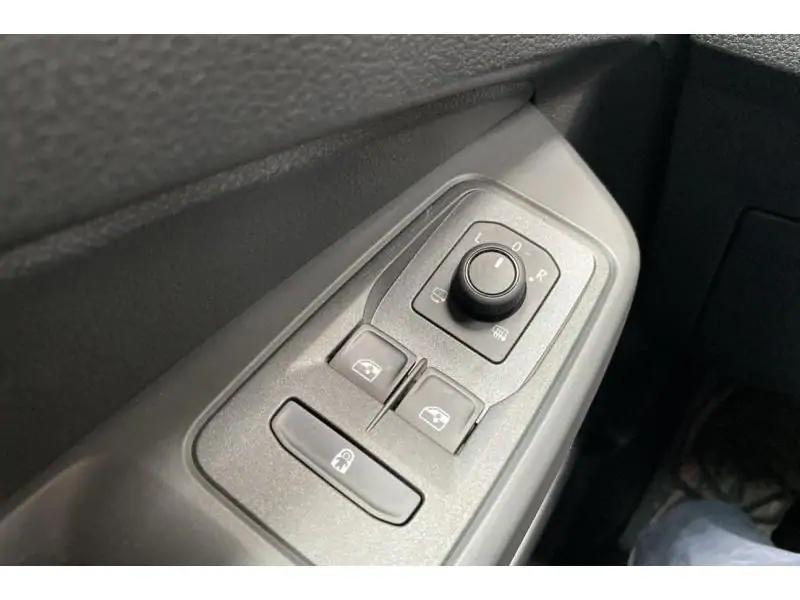 Occasion Volkswagen Caddy V Maxi GREY 17
