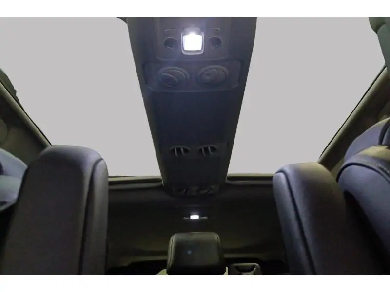VEHICLE__CONDITION_SERVICE Peugeot Traveller LONG Business VIP Full Option BLACK 21