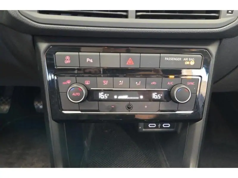 Occasion Volkswagen T-Cross Limited BLACK 15