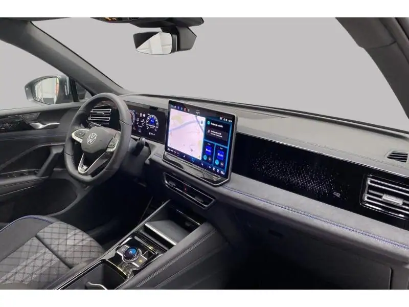 Occasion Volkswagen Tiguan R-Line* Caméra GPS Boite auto. GREY 2