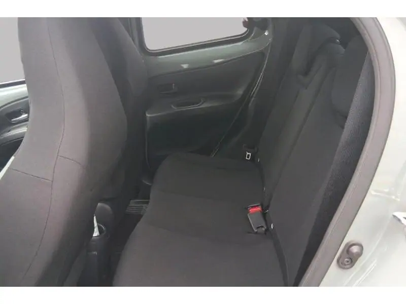 Occasion Toyota Aygo X GREY 18
