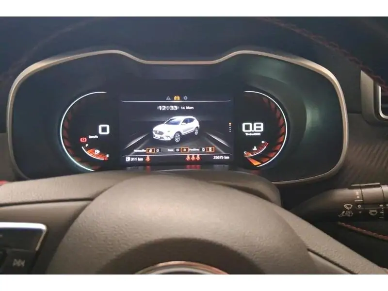 Occasion MG ZS luxury WHITE 13