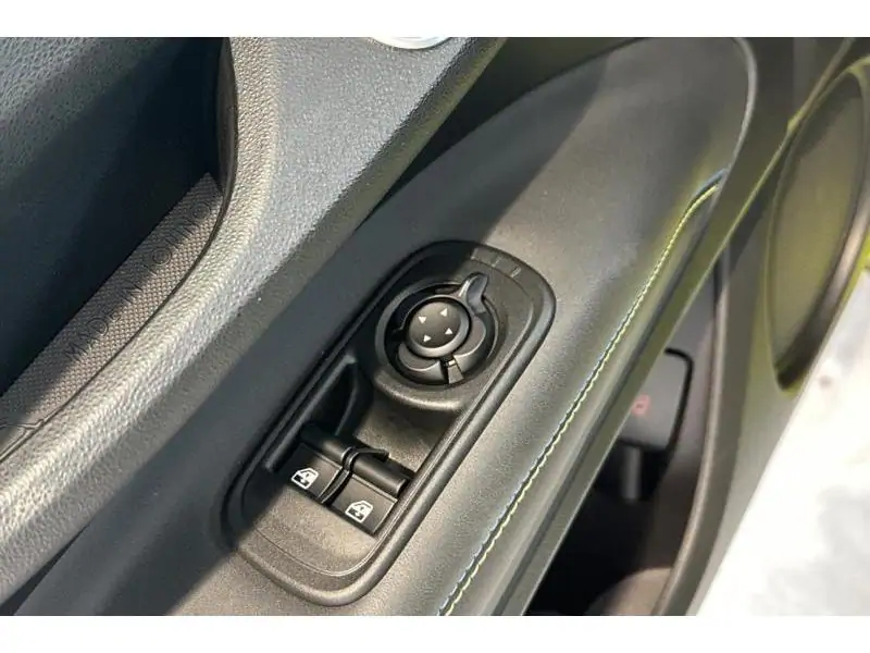 Occasion Abarth 500e BEV Abarth GREEN 17