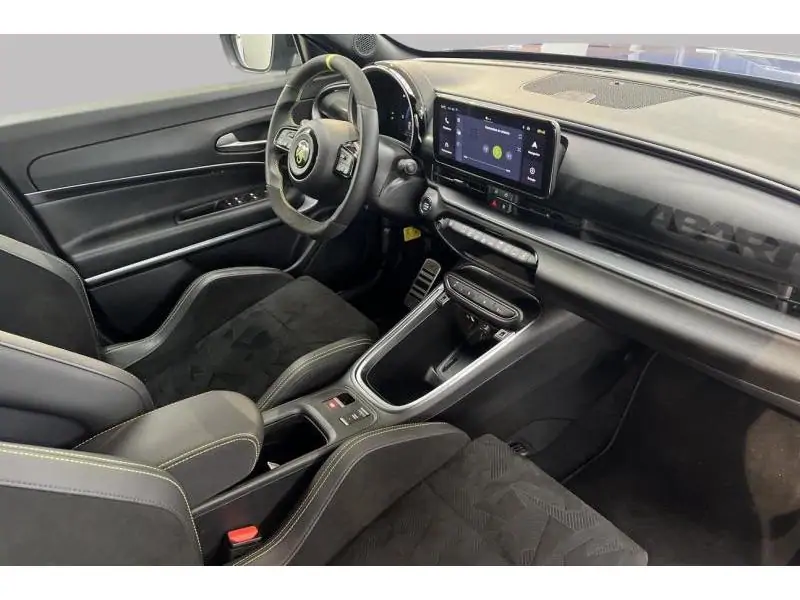 VEHICLE__CONDITION_SERVICE Abarth 600e scorpionissima PURPLE 2