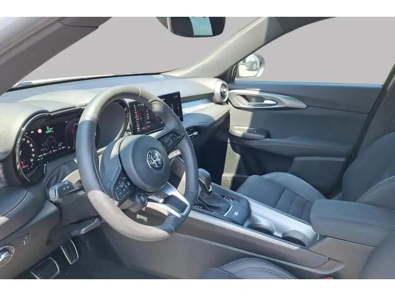 VEHICLE__CONDITION_SERVICE Alfa Romeo Tonale SPRINT PHEV 190 WHITE 9