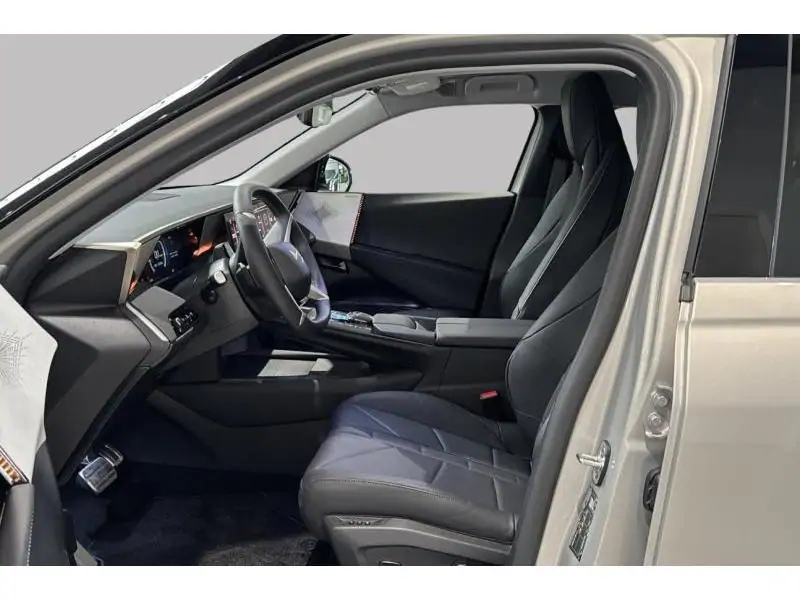 Démo DS Automobiles DS N°8 ETOILE FWD 230 WHITE 10