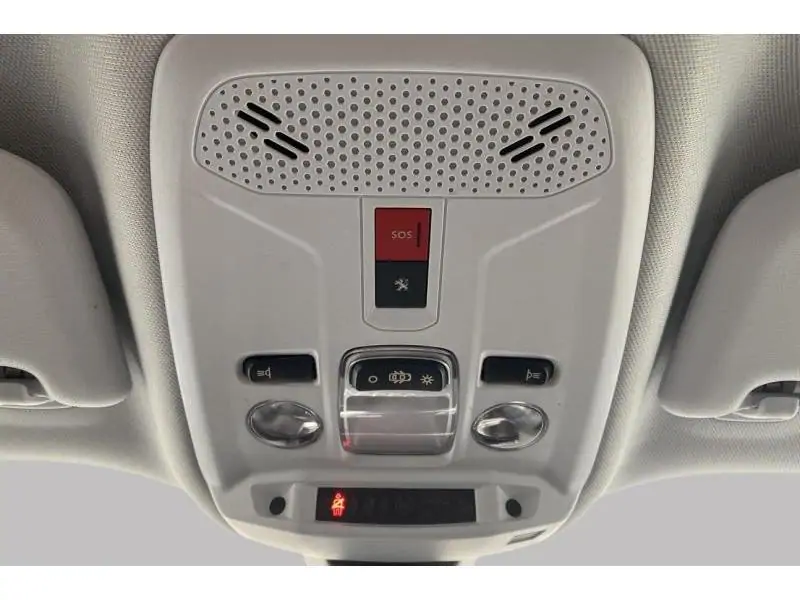 Occasion Peugeot 2008 Active Pack*GPS Détecteurs obs. WHITE 36