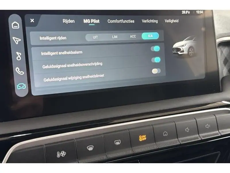Démo MG MG3 LUXURY HYBRID+ YELLOW 24