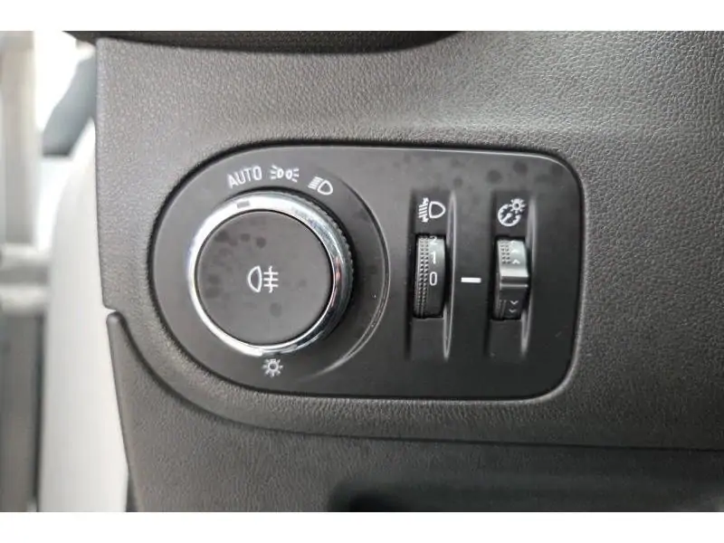 Occasie Opel Crossland 120 WHITE 29