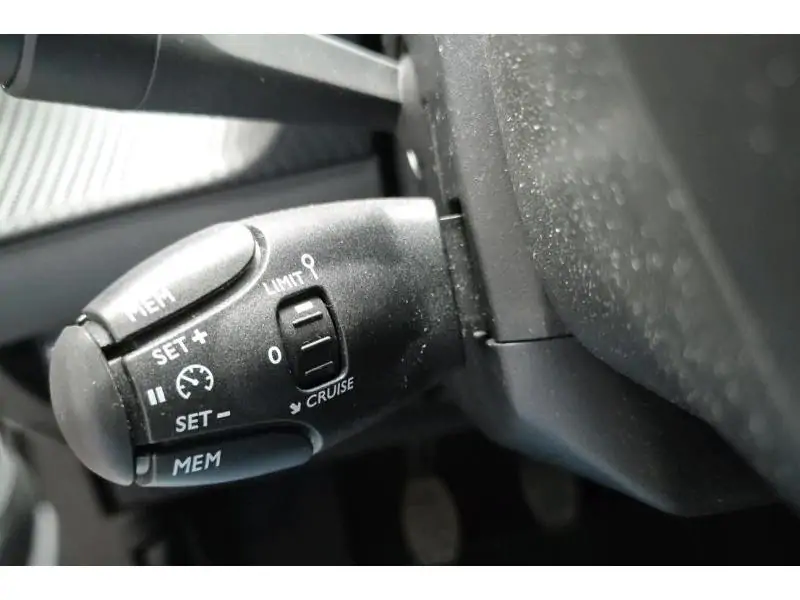 Occasion Peugeot 2008 STYLE WHITE 18