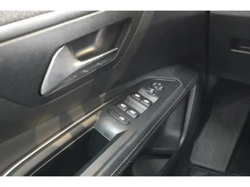 Occasion Peugeot 3008 ALLURE EAT6 GREY 17