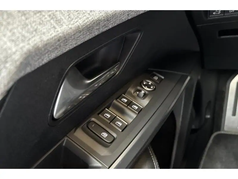 VEHICLE__CONDITION_SERVICE Peugeot 5008 GT*FIRST EDITION BLUE 17
