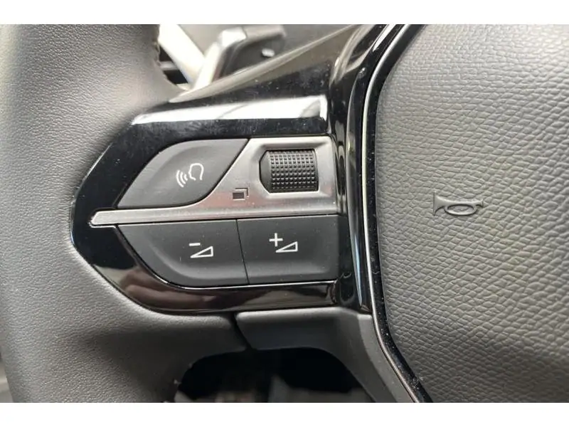 Occasion Peugeot 3008 Allure Pack Hybris 136 BLUE 22