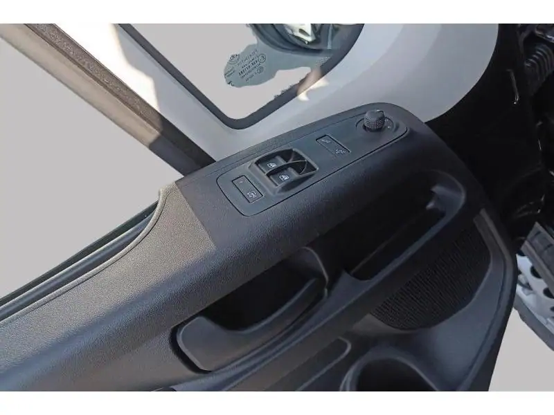 VEHICLE__CONDITION_SERVICE Peugeot Boxer 335 L3H2 180pk autom BLACK 17