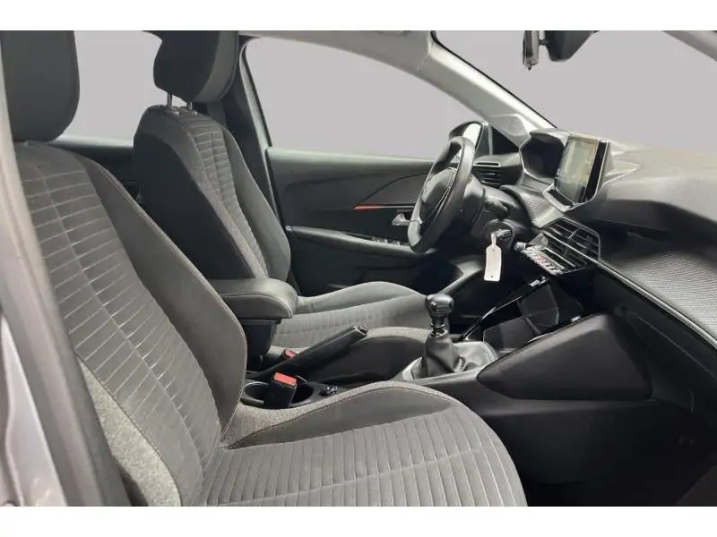 Occasion Peugeot 208 envy GREY 8