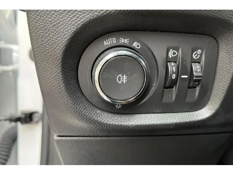 Occasion Opel Corsa Elegance WHITE 21
