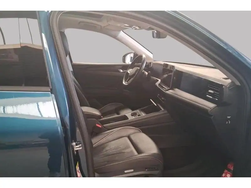 Occasion Volkswagen Tiguan IV Life BLUE 8