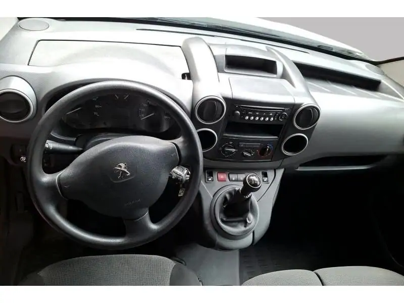 Occasion Peugeot Partner 3PL Trekhaak Dakdrager WHITE 11