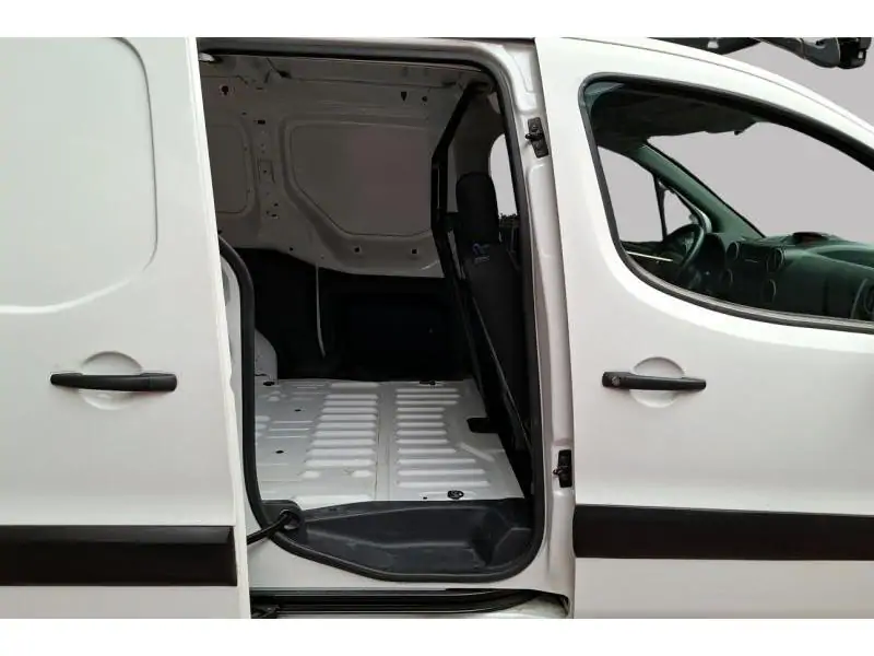 Occasion Peugeot Partner 3PL Trekhaak Dakdrager WHITE 18