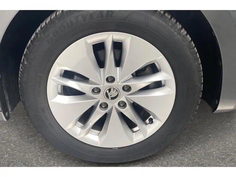 Occasion Skoda Octavia Ambition GREY 22
