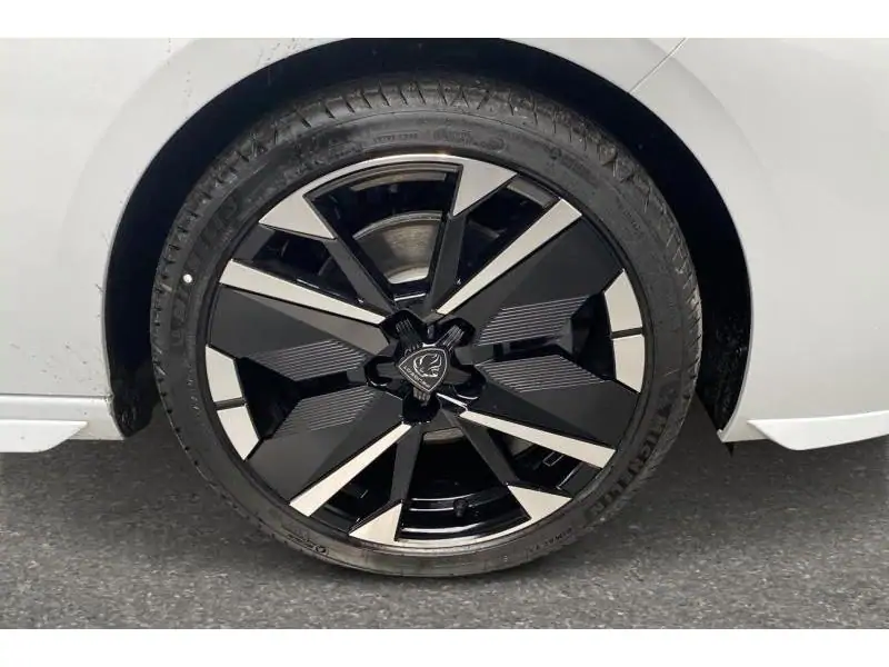 Occasion Peugeot 308 GT MHEV*GPS Caméra WHITE 22