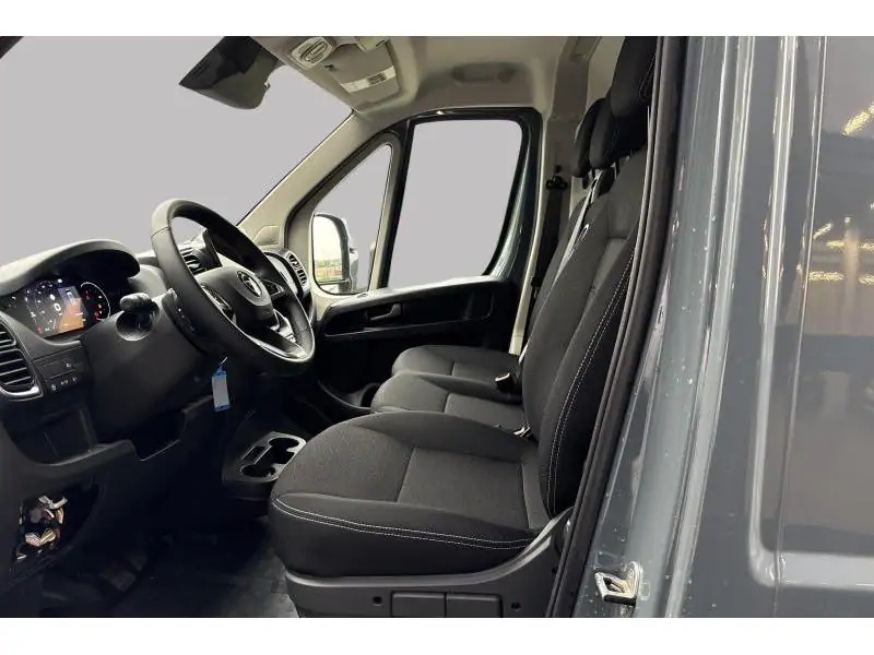 VEHICLE__CONDITION_SERVICE Opel Movano FOURGON L3H2 GREY 10