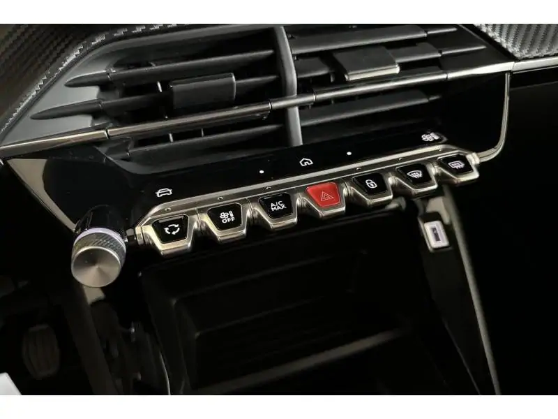 VEHICLE__CONDITION_SERVICE Peugeot 208 STYLE BLACK 15