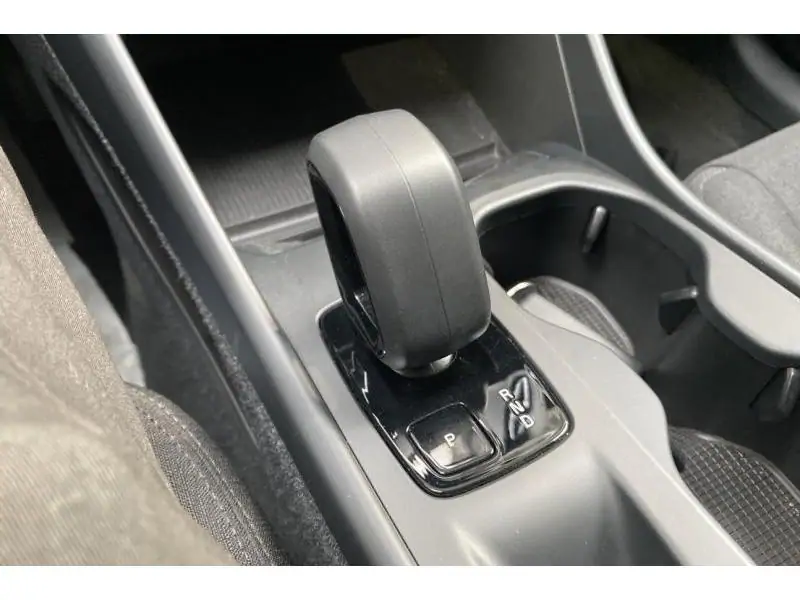 Occasion Volvo XC40 ESSENTIAL BUSINESS - T2 BLACK 16