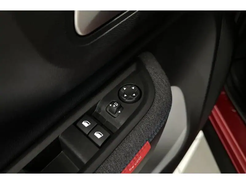 VEHICLE__CONDITION_SERVICE Citroen C3 Turbo 100 ch Manual PLUS RED 17